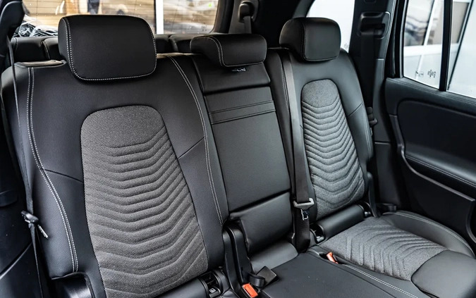Mercedes-Benz EQB cena 261800 przebieg: 5, rok produkcji 2023 z Łosice małe 172
